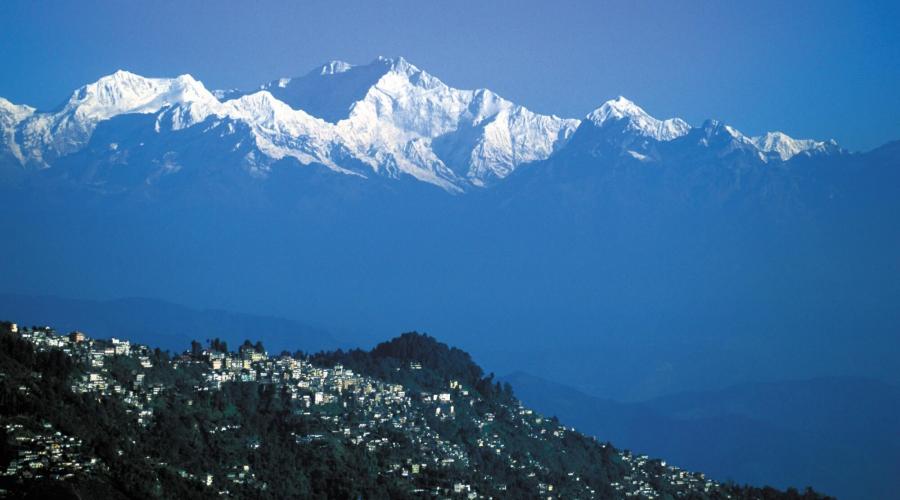 Blick von Darjeeling zum Kangchenjunga 