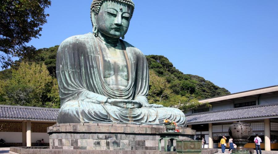 Daibutusu – der große Buddha von Kamakura