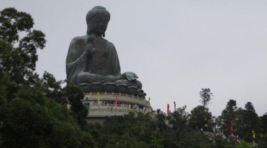 Gautama Statue