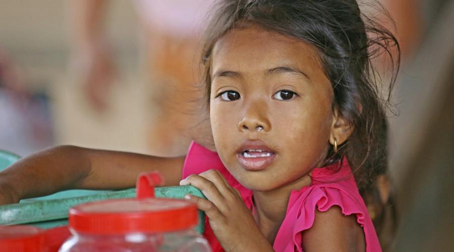 Kind in Kambodscha