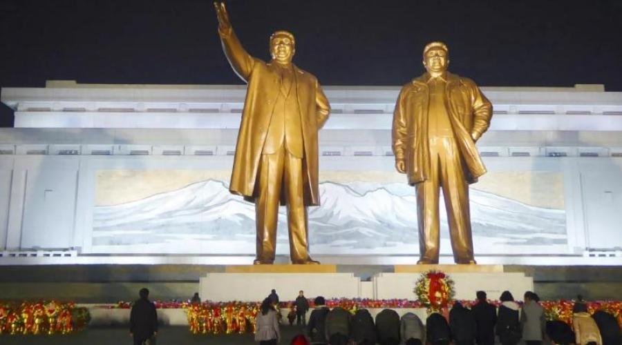 Nordkorea Pyongyang Denkmal. Fotograf Barbara Preiss