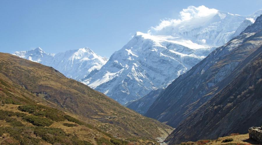 Weg nach Yak Kharka mit Annapurna III 