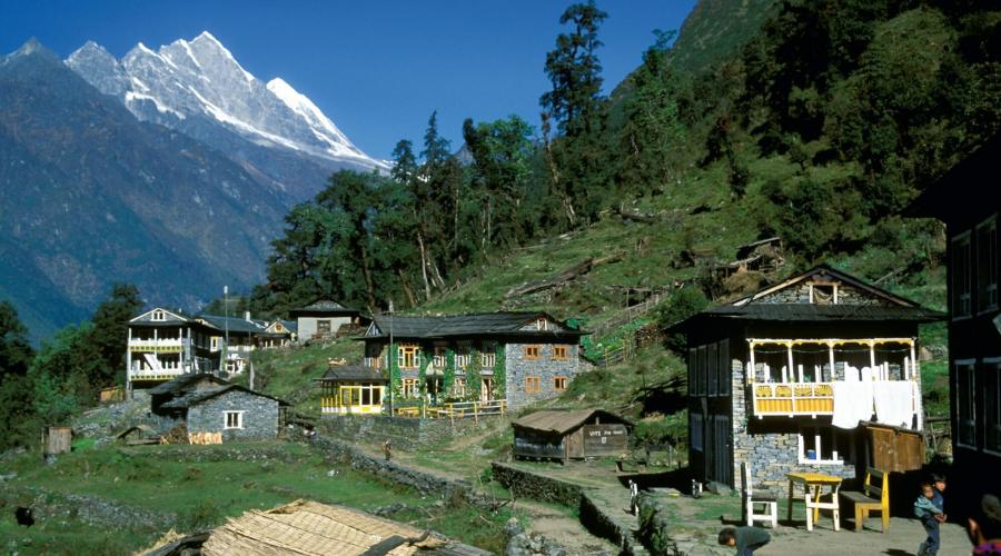 Weg von Lukla nach Phakding