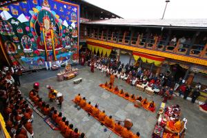Festival im Jakar Dzong